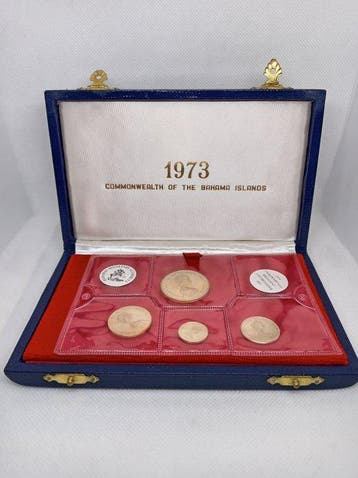 Bahamas. Elizabeth II. 10-20-50-100 Dollars 1973 Box Set of, Postzegels en Munten