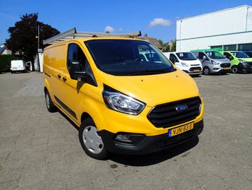 Ford Transit Custom 320 2.0 TDCI L2H1 Trend, Gebruikt, Euro 6, Geel, Grijs