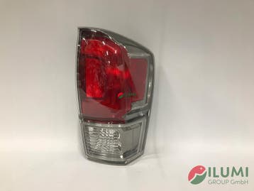 Toyota Tacoma 16-19 rechter achterlicht USA, Verzenden, Gebruikt
