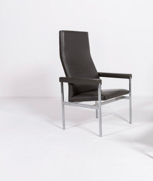 Fritz Hansen - Burkhard Vogtherr - Stoel - Staal,, Antiek en Kunst, Antiek | Meubels | Stoelen en Banken