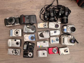 Nikon, Olympus, Fuji, Kodak, Canon Large Collection of 20, Nieuw