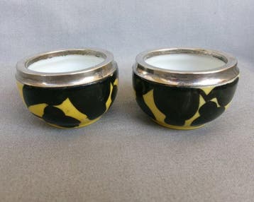 Limoges - Pair Mini Jars - Peper- en zoutstel - Porselein, Antiek en Kunst