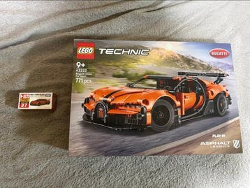 Lego Set - 42222 - Technic - Bugatti Chiron Pur Sport 42222, Nieuw