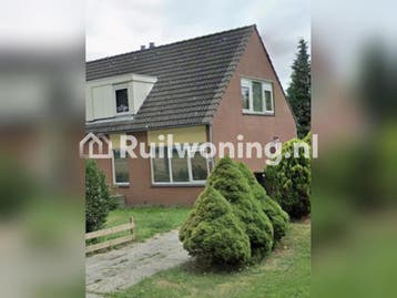 Ruim huis in Emmen, 90 m², 1 kamer (Emmer-Compascuum), Huizen en Kamers, Drenthe