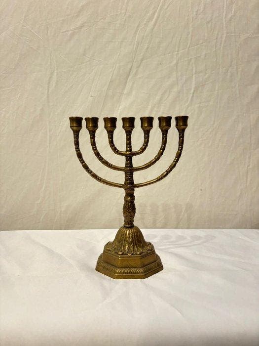 Kandelaar Elegant Messing Menorah - Messing, Antiek en Kunst, Antiek | Boeken en Bijbels