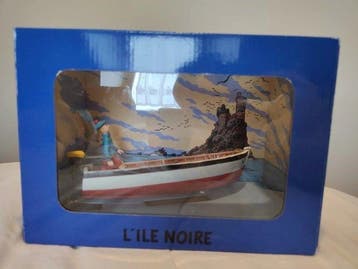 Beeldje - Diorama Moulinsart - Coffret Tintin Lîle noire, Nieuw