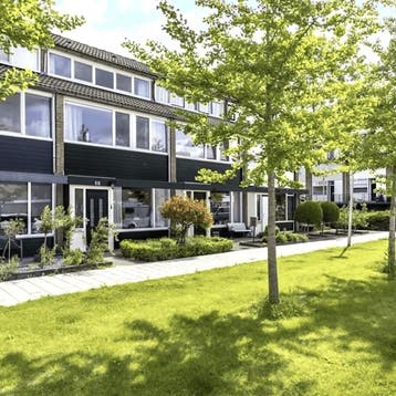 Huis in Nieuwerkerk Aan Den Ijssel gevonden voor €2050,- pm, Huizen en Kamers, Huizen te huur, (Studenten)kamer, Direct bij eigenaar