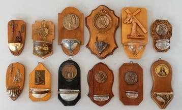 Wijwatervat (12) - 20th century - Collectie van 12 stuks