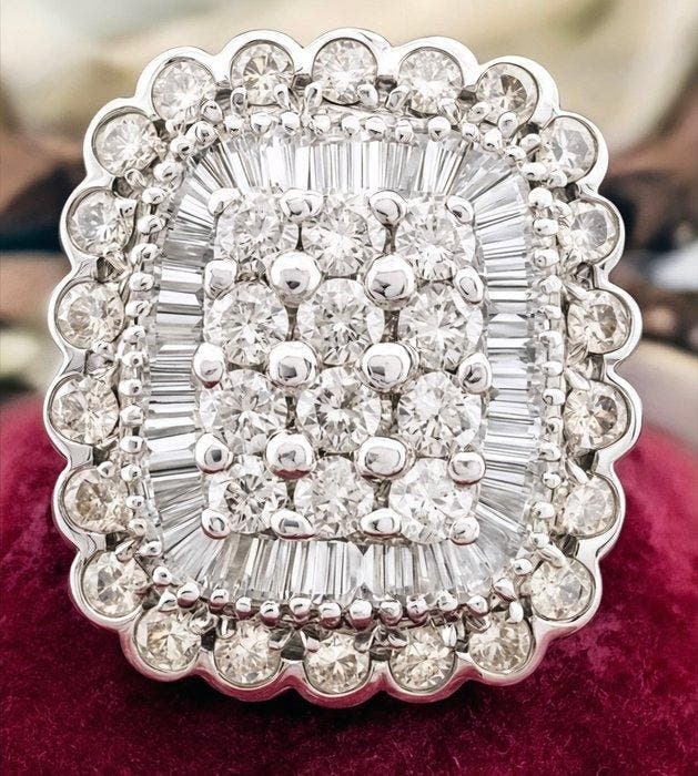 Ring - 18 karaat Witgoud Diamant (Natuurlijk), Sieraden, Tassen en Uiterlijk, Ringen