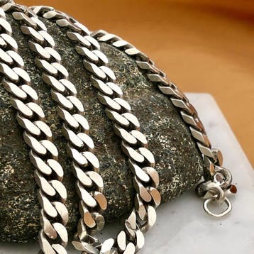 Zilveren robuuste gourmetschakel ketting, Sieraden, Tassen en Uiterlijk, Kettingen, Ophalen of Verzenden, Gebruikt, Zilver, Zilver