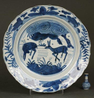 Wanli (1572-1619) - Schotel - Two Deer under a Pine tree in