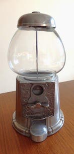 Kauwgomballenmachine - vintage industrial - snoepautomaten