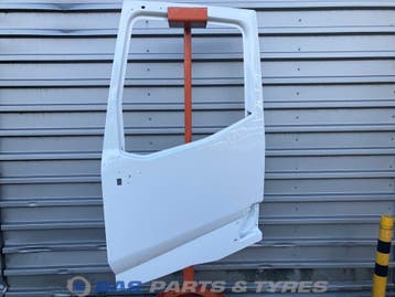Portier Links Renault T-Serie 7482702620, Ophalen, Gebruikt, Renault, Carrosserie en Plaatwerk