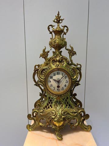 Pendule - - Gegoten messing, Verguld brons - 1920-1930
