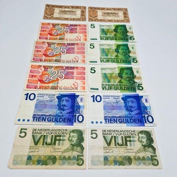 Nederland. - 12 Banknotes Gulden 1989, 1973, 1966, 1968,