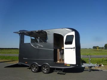 Steinsberger ANKA BIH - 3 paards, living, Ophalen, Nieuw, Polyester, 3-paards trailer