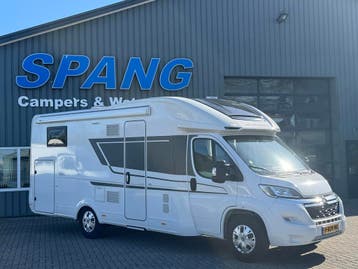 Adria Matrix 670 SL 2022 Enkele bedden, 1e eig. Hefbed, Ringverwarming, 7 tot 8 meter, Adria, L-zit
