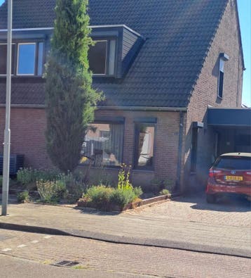 Te huur: Huis Ambachtsingel in Roermond, Roermond, Limburg