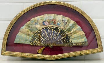 Handwaaier (2) - Hout, Papier, Kristal, Goud, Stierenstok,