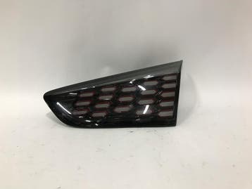 KIA X-CEED III 2023 LIFT Achterlicht Rechts Binnen LED 92404, Verzenden, Gebruikt