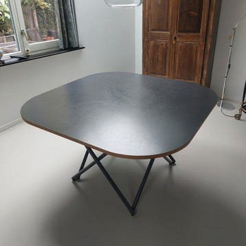 Alias - Vico Magistretti - Eettafel - Hout -