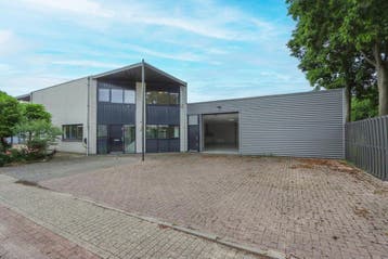 Te huur: Huis Fioringrasstraat in Almere, Huizen en Kamers, Almere, Flevoland