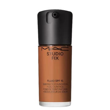 MAC Cosmetics - Studio Fix Fluid Foundation - NW43, Ophalen of Verzenden, Nieuw, Gehele gezicht, Make-up