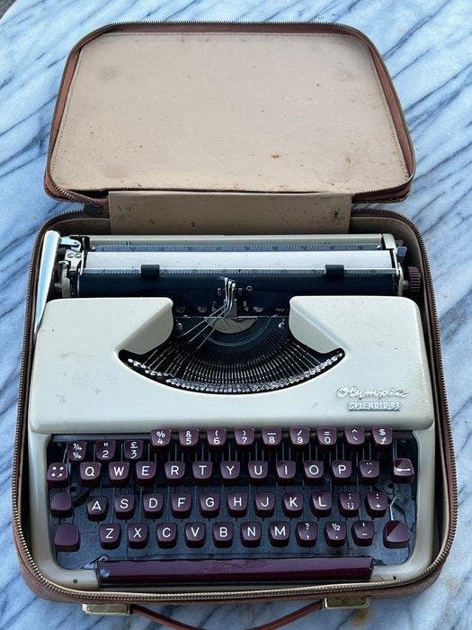 Olympia Splendid 33 - Typemachine - 1960-1970, Antiek en Kunst, Kunst | Designobjecten