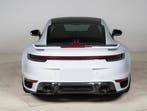 Dit betreft een Porsche 911 992 Turbo / Turbo S Sport design, Verzenden