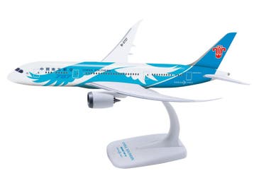 Schaal 1:200 Herpa 609586 Boeing 787-8 Dreamliner China S..., Ophalen of Verzenden, Nieuw