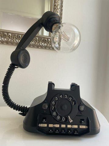 Analoge telefoon - Zamac, Bakeliet - Draaischijf telefoon
