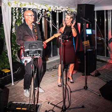 Bruiloftband Duo Crossroads voor live muziek op je feest, Solo-artiest