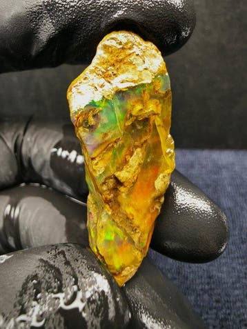 56cts Crystal Opal Specimen Ruw- 11 g