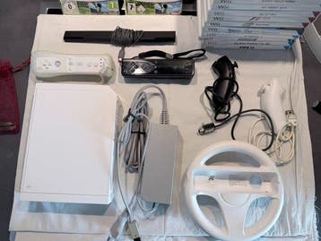 Nintendo - Wii - Komplettpaket mit 16 Spielen, Wii Fit Plus,, Nieuw