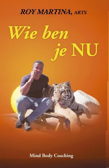 Wie ben je nu - R. Martina 9789055991327, Verzenden, Gelezen, R. Martina