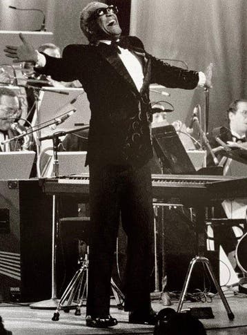 Morris Lane - Ray Charles Live @ Apollo 1991