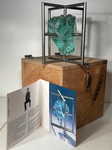 Flachglas AG - Beeldje - Glas - Glas, Metaal, Staal, Nieuw