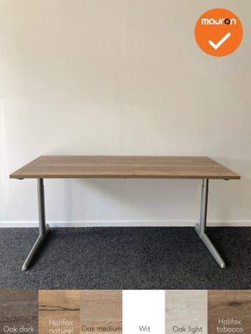 Ahrend 500 handmatig verstelbaar bureau - nieuw blad naar ke, Werkplek, Ophalen of Verzenden, Gebruikt, Bureau
