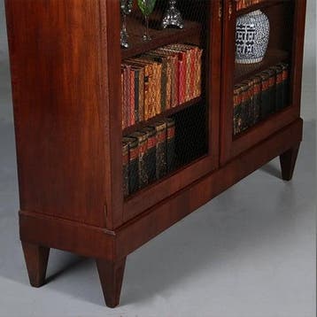 Louis Seize 2-deurs boekenkast Hollands ca 1790 met gaas en, Antiek en Kunst, Ophalen of Verzenden