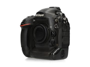 Nikon D4 - <450.000 kliks - 1 jaar garantie, Ophalen of Verzenden, Zo goed als nieuw, Nikon