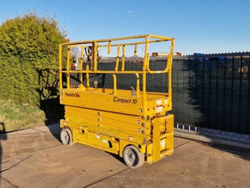 Haulotte Compact 10 N schaarhoogwerker scissorlift 10m, Ophalen