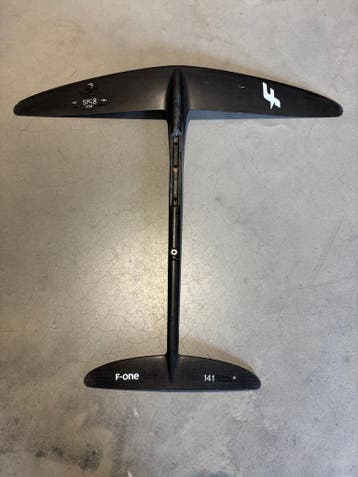 F-One SK8 650 Foil + Fuselage + 141 Carving HM Carbon, Watersport en Boten, Ophalen of Verzenden, Nieuw