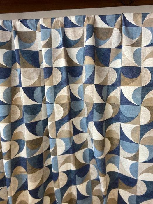 Exclusieve Art Deco-stof met golvende geometrische ontwerpen, Antiek en Kunst, Antiek | Kleden en Textiel