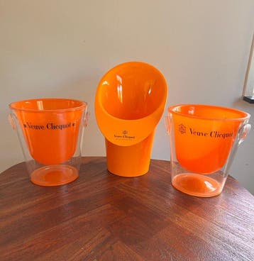 Veuve Clicquot, Set of 3 Champagne Coolers / Ice Buckets -, Nieuw