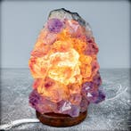 Natuurlijke amethistlamp op houten standaard- 2408.64 g