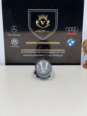 VW Caddy Combi mistlamp rechts voor bj.2008 Artnr. 27128800, Gebruikt, Volkswagen