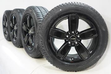 Mini Countryman F60 531 17 inch velgen Pirelli Runflat Winte, Gebruikt, Velg(en), 17 inch, Winterbanden