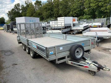 Veiling: Machinetransporter Nugent Beavertail 2024, Overige kleuren, Overige brandstoffen, Aanhangers en Opleggers, BTW verrekenbaar