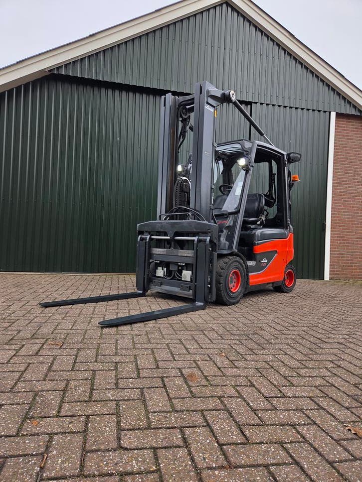 Linde E25 Elektrische Heftruck BJ2018 Spreider 1500 uur!, Zakelijke goederen, Machines en Bouw | Heftrucks en Intern transport