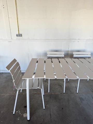 Serax X Maarten Baas Tuinset Groot Off-white Aligned -, Tuin en Terras, Tuinsets en Loungesets, Ophalen of Verzenden, Zo goed als nieuw